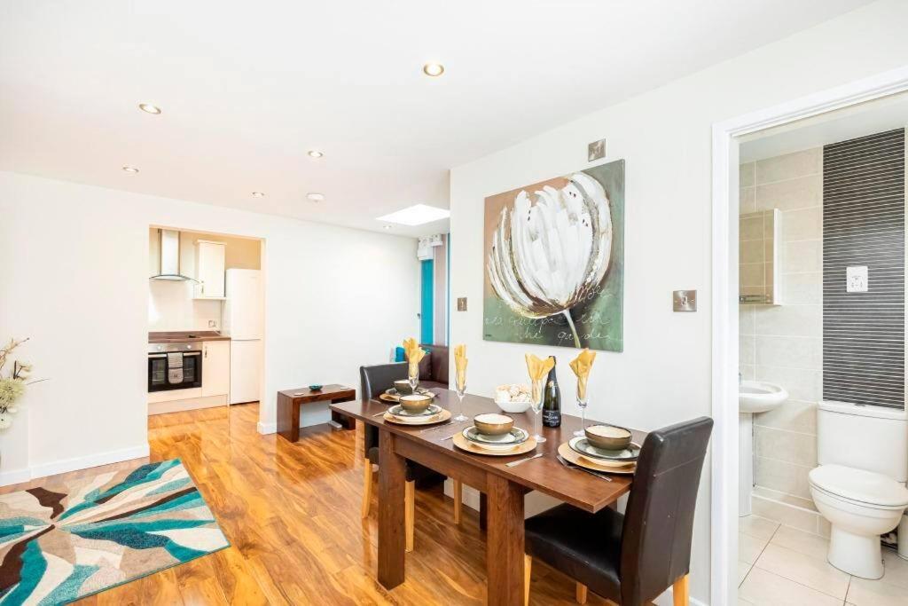 Bournecoast: Lovely Annex With Patio Nr Beach-5286 Bournemouth Buitenkant foto